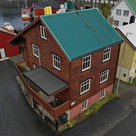 Koselig Hus I Havna Διαμέρισμα Svolvær Εξωτερικό φωτογραφία